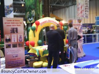 More Photos From LIW